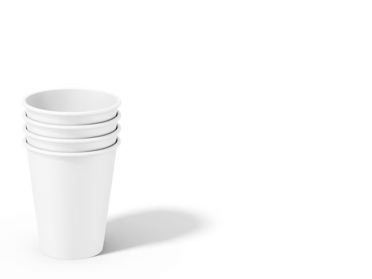 تصویر 4 از لیوان یکبار مصرف کاغذی با چاپ اختصاصی برای برندینگ کافه و یک تجربه بصری