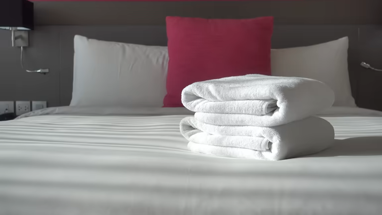 تصویر 4 از ملحفه هتلی کش دار با پوشش کامل تشک و ثبات در زمان استفاده