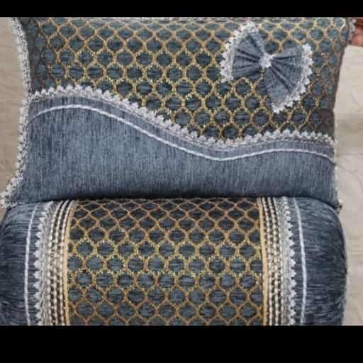 تصویر 3 از روبالشتی لوله ای زیپ دار با طراحی ساده و شیک