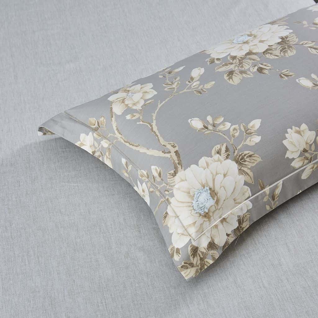 روبالشتی گلدار مناسب انواع بالش خواب