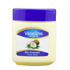 تصویر 3 از وازلین نارگیل فاقد مواد شیمیایی سنگین