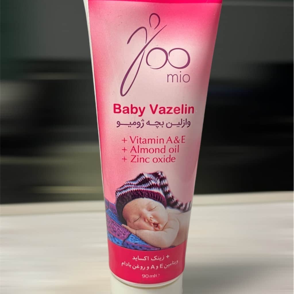 تصویر 3 از وازلین ژومیو بسته‌ بندی کوچک و کاربردی