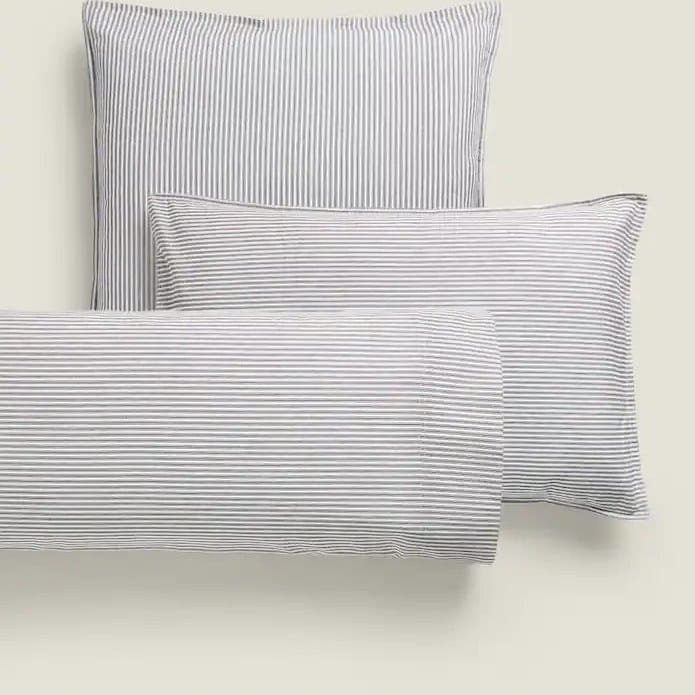 تصویر 2 از روبالشتی راه راه با پارچه قابل شستشو