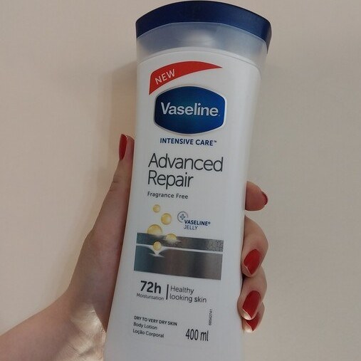 وازلین سفید ترمیم کننده و ضد خشکی