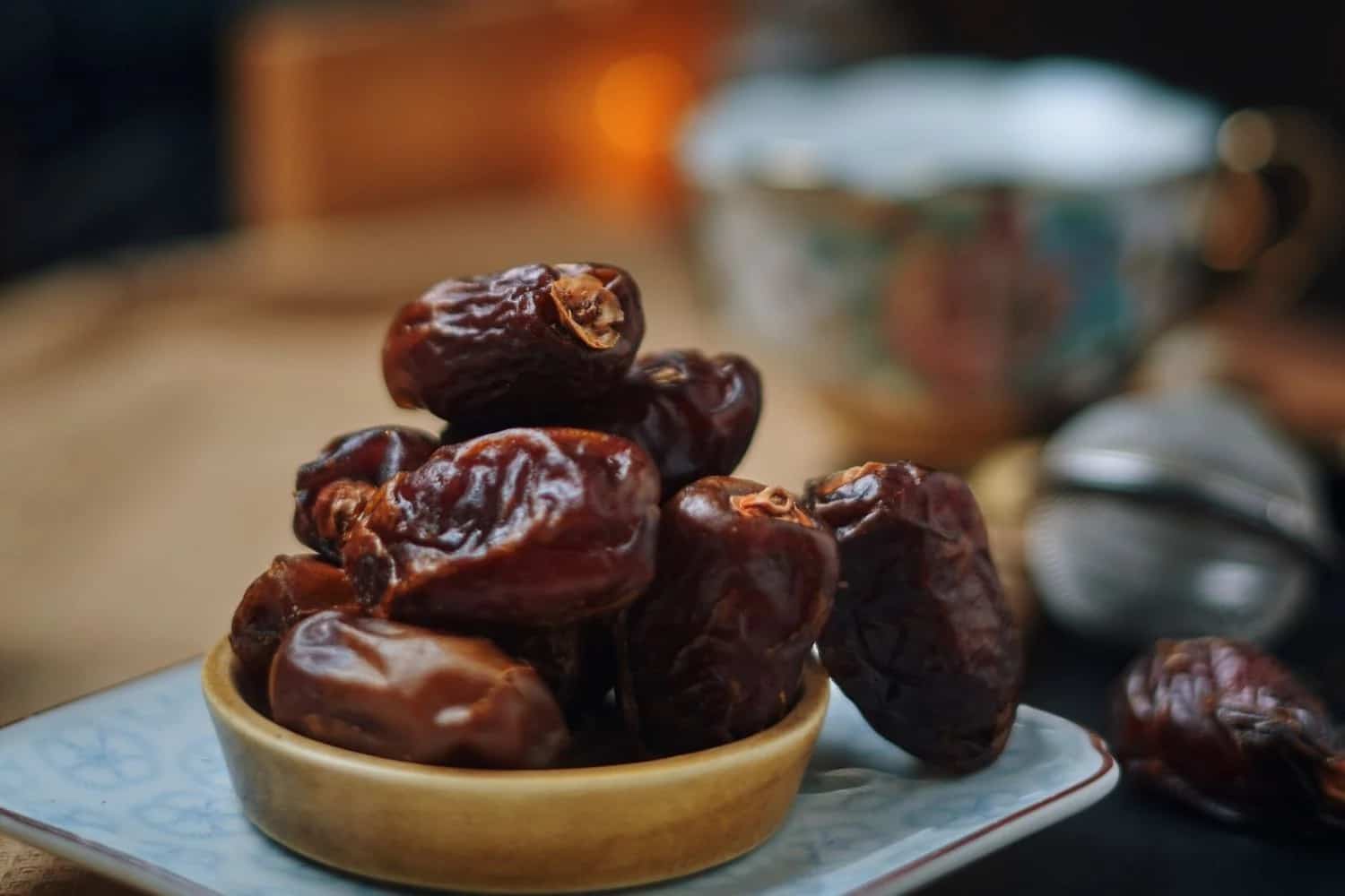 تصویر 3 از خرما مضافتي بم برداشت تازه نخلستان