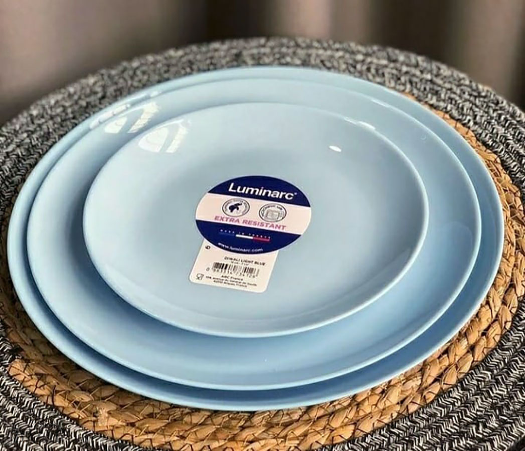 تصویر 3 از بشقاب آرکوپال تک رنگ مناسب میز پذیرایی