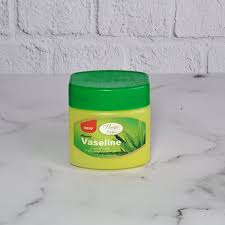 تصویر 4 از وازلین نوواژ بافت سبک و غیر چسبناک