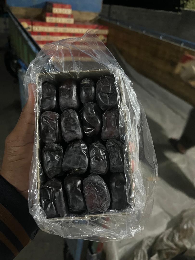 تصویر 4 از خرما مضافتی بم بهترین کیفیت داخلی صادراتی تناژ بالا