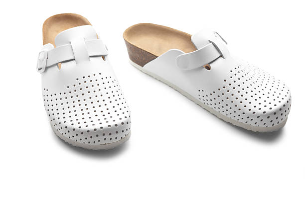 تصویر 4 از صندل جلو بسته زنانه با طراحی ایمن و جلوگیری از ضربه به پنجه پا