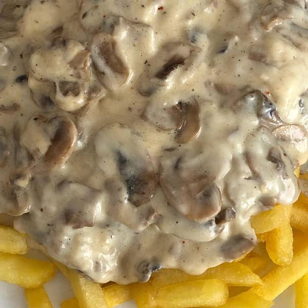 تصویر 4 از فرنچ فرایز با سس قارچ با کیفیت عالی و تازه