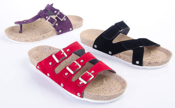 تصویر 3 از صندل تابستانی دخترانه راحت با کفی نرم فوم دار و رنگ های پاستلی