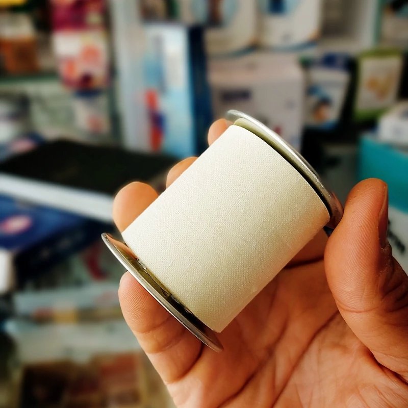 تصویر 1 از چسب لکوپلاست پارچه ای سایز 5 سانتی متر