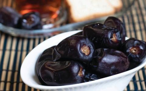 تصویر 3 از خرما مضافتی دو ردیفه با رنگ طبیعی و براق