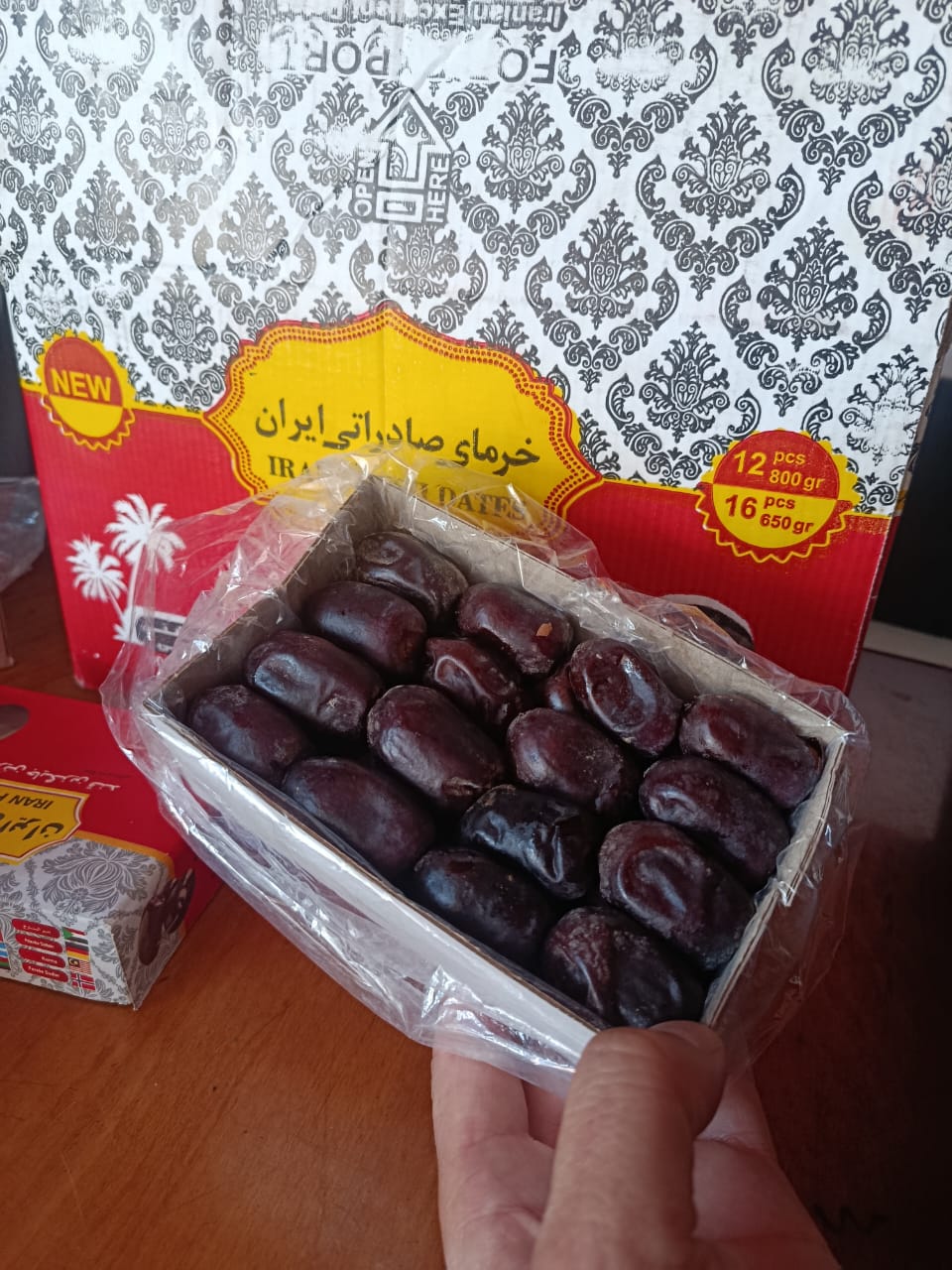 تصویر 3 از فروش خرما کلوته صادارت درجه یک عنبرآباد