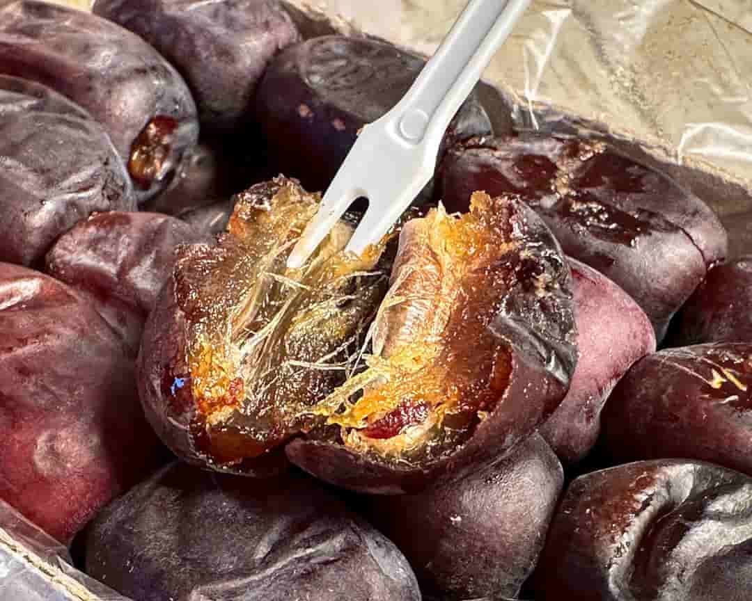 خرما مضافتی مریم با پوست نرم و لطیف