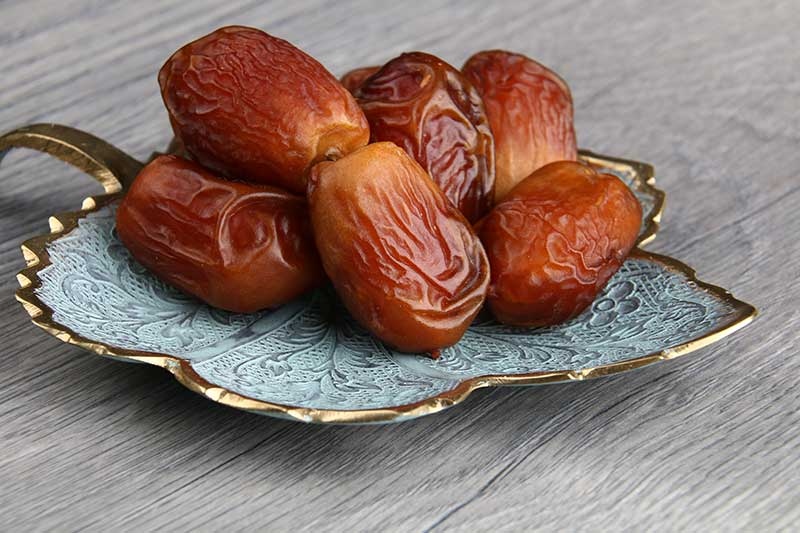 تصویر 3 از خرما زاهدی تازه دارای رنگ یکنواخت