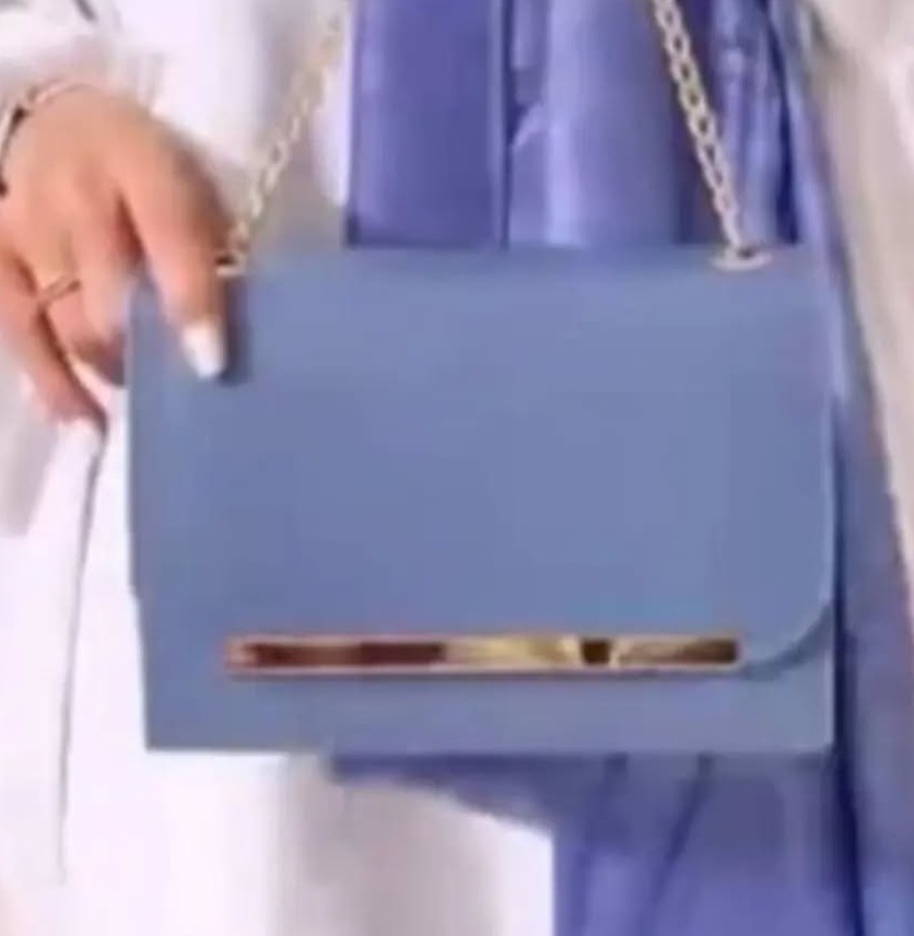 کیف دوشی زنانه چرم دستدوز در فروش ویژه