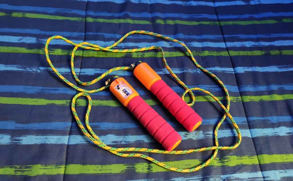 تصویر 1 از طناب ورزشی چرخشی با طراحی ارگونومیک و راحت