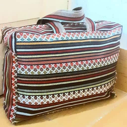 تصویر 4 از کیف گلیمی بزرگ با حجم گسترده و ترکیب متوازن اجزا