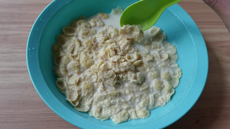 تصویر 2 از سویق کودک برای کودک یک ساله با طعم میوه های طبیعی