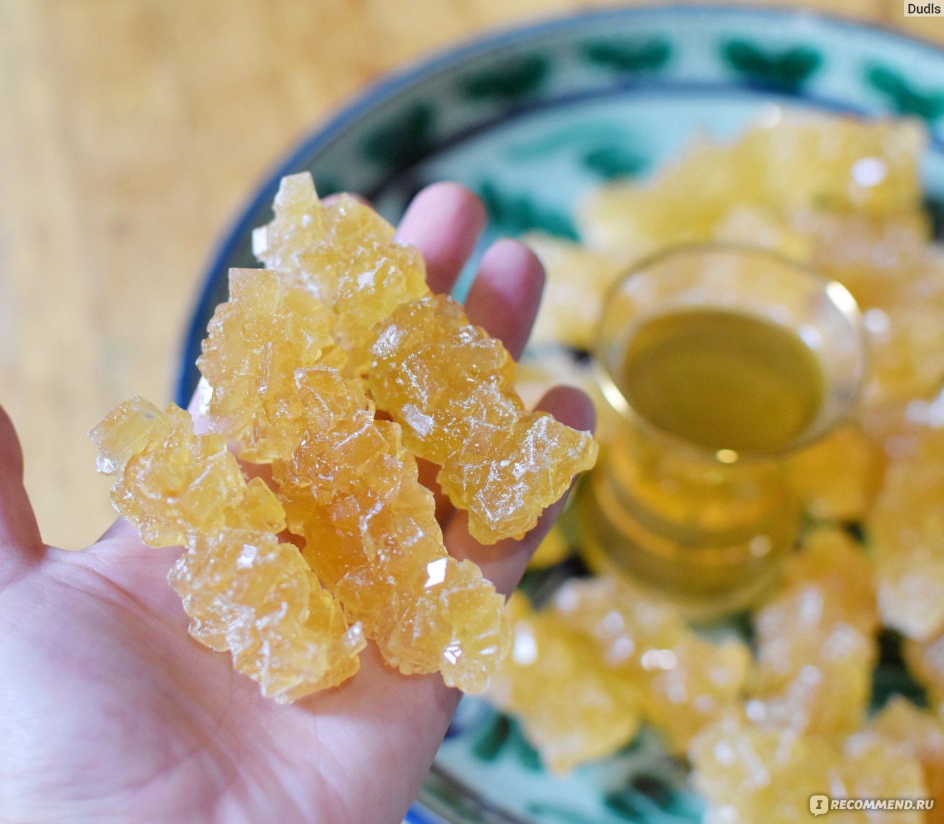 تصویر 2 از نبات طلایی با بسته‌ بندی متنوع مناسب سلایق مختلف