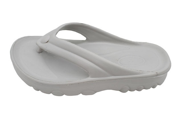 تصویر 3 از دمپایی پلاستیکی انگشتی با قالب ارگونومیک و تناسب مناسب