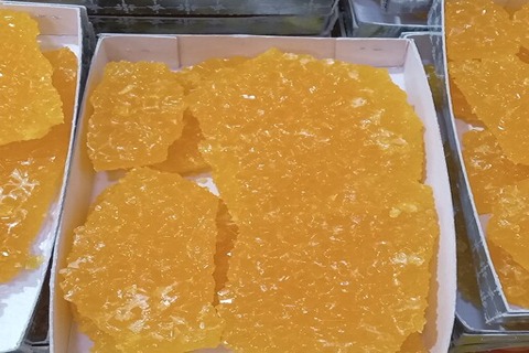 نبات تخته ای سنتی کریستالی با ظاهر زیبا و کیفیت بالا