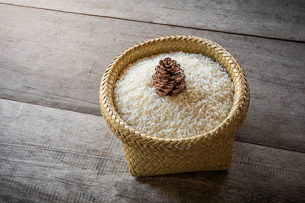 برنج دونوج طارم هاشمی با رطوبت استاندارد و ماندگاری طولانی مدت