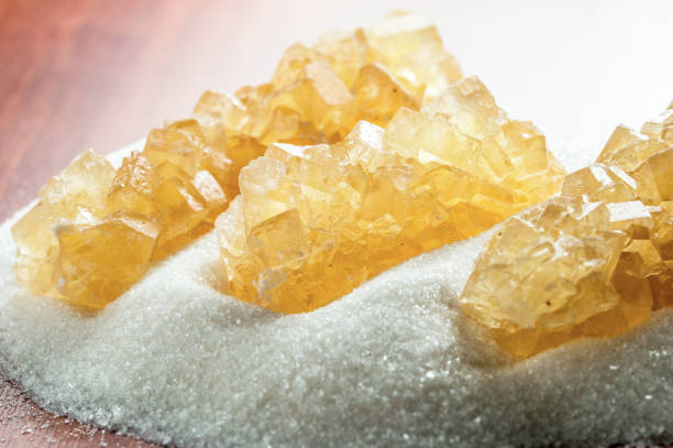 تصویر 3 از نبات زعفرانی شفاف مناسب پذیرایی و مصرف روزانه