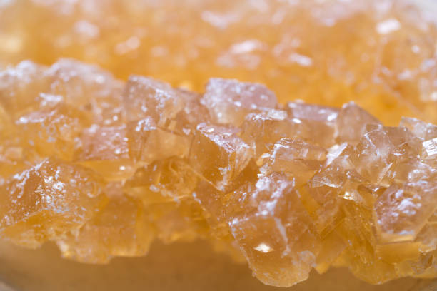 تصویر 4 از نبات زعفرونی بسته‌ بندی‌ شده بهداشتی مناسب فروشگاه‌ ها