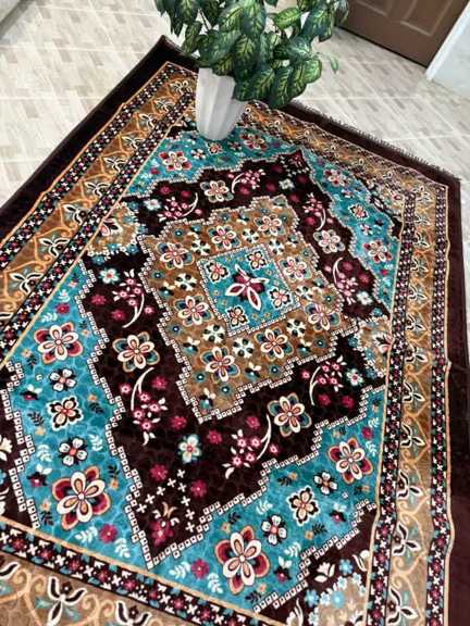 تصویر 2 از پتو فرش شیک با نقش های متنوع