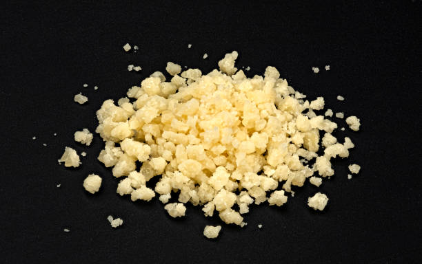 تصویر 5 از گوگرد خوریان قالبی جامد درجه یک مناسب صادرات