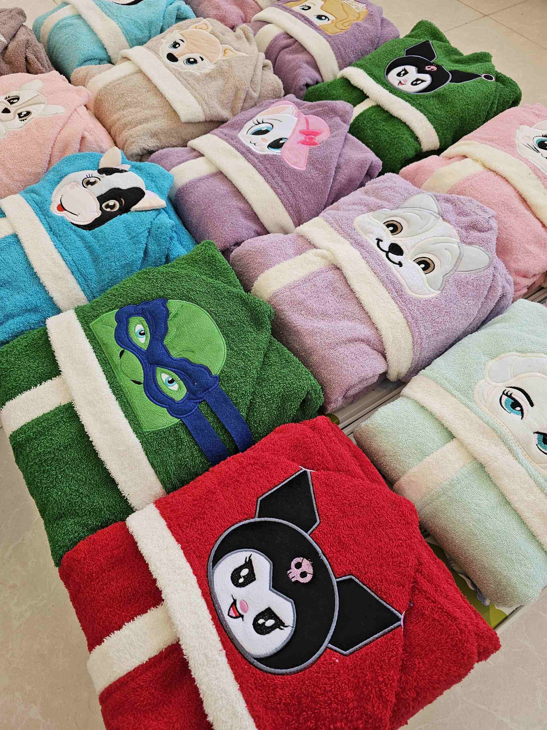 فروش عمده حوله تن پوش بچه گانه بامبو لطافت سلامت و صرفه اقتصادی