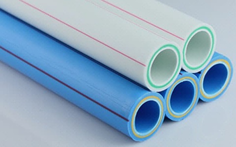 تصویر 1 از لوله پلیمری 5 لایه مقاوم در برابر فشار بالا