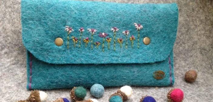 تصویر 4 از کیف نمدی کاربردی و اداری مناسب برای استفاده روزانه