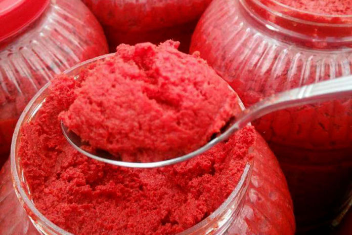 تصویر 2 از رب گوجه‌ فرنگی حلبی با بسته‌ بندی بهداشتی و ماندگاری بالا