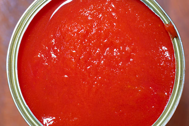 تصویر 3 از رب گوجه‌ فرنگی حلبی با بسته‌ بندی بهداشتی و ماندگاری بالا