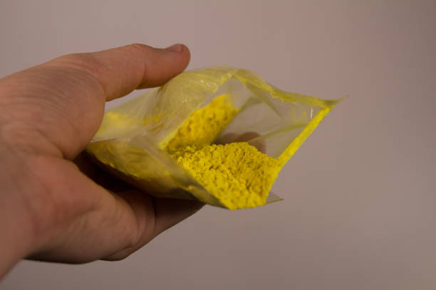 تصویر 2 از گوگرد خالص با درجه خلوص نود و نه مناسب آزمایشگاه های تحقیقاتی