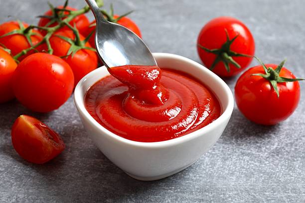 تصویر 2 از رب گوجه‌ فرنگی پسند درجه یک با طعم واقعی گوجه‌ فرنگی تازه