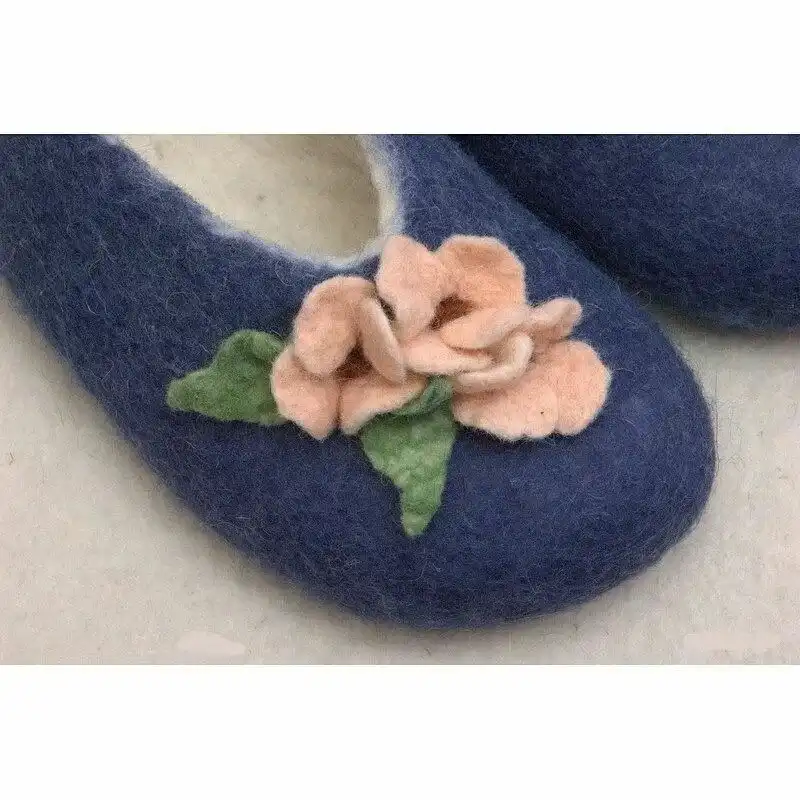 تصویر 2 از پاپوش نمدی با طراحی طبی بدون لغزش و ایمن