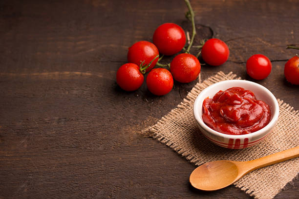 تصویر 4 از رب گوجه‌ فرنگی اتکا با غلظت بالا و قدرت رنگ‌ دهی عالی