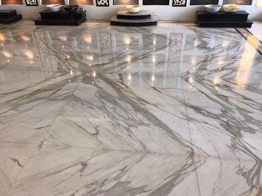 تصویر 4 از سنگ تراورتن برای کف پارکینگ مناسب نصب در فضا های پرتردد