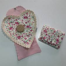 تصویر 2 از جانماز قلبی با رنگ‌ بندی شاد و متنوع