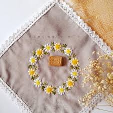 تصویر 1 از جانماز گلدوزی شده با چرخ تولید کارگاهی مناسب جهیزیه