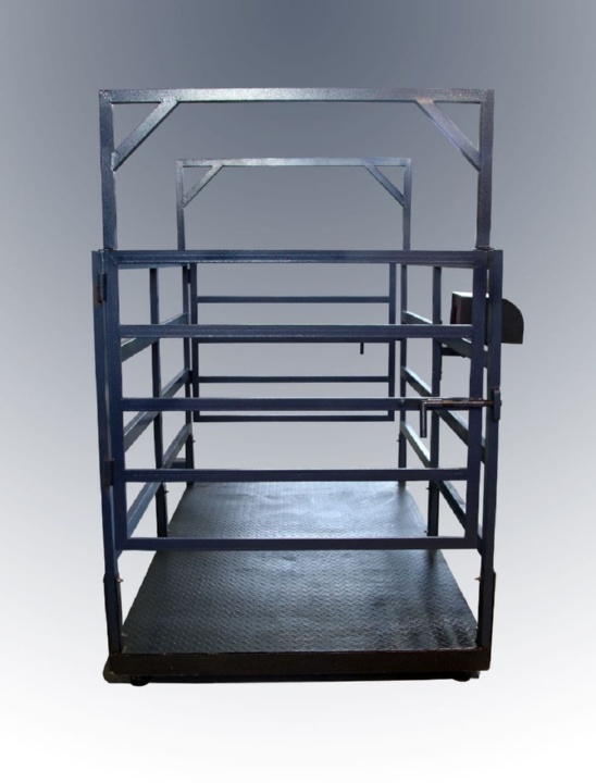 تصویر 2 از باسکول مخصوص دام دو متر در یک و نیم متر مناسب گاو و گوسفند