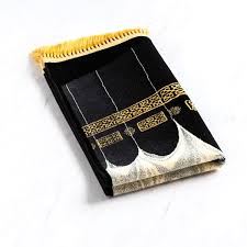 تصویر 4 از جانماز طرح کعبه با جزئیات برجسته هنری