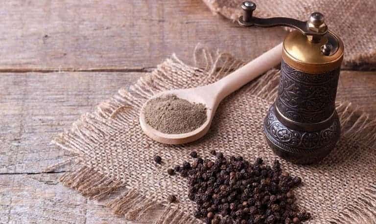 تصویر 3 از پودر فلفل سیاه آسیاب شده تازه عطری ویژه غذا