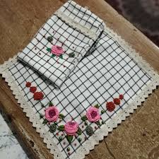 جانماز گلدوزی با دست بافت ظریف و دو رنگ