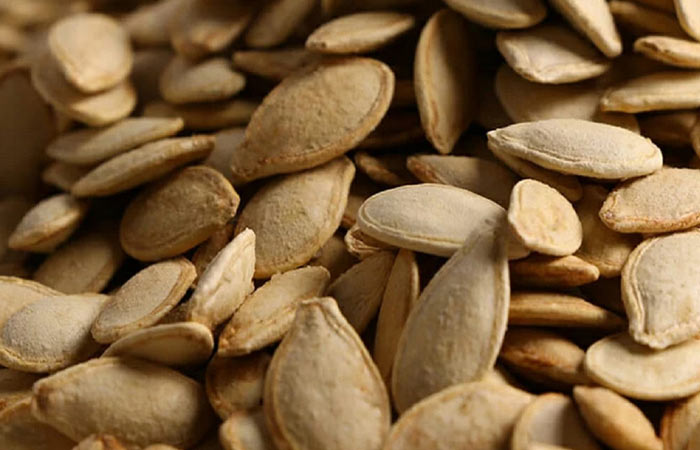 تخمه کدو رژیمی فرآوری‌ شده برای تغذیه متعادل و سالم