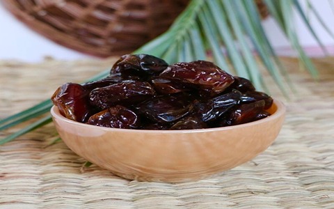 تصویر 2 از خرمای کبکاب نیمه خشک با ماندگاری بالا و طعم عالی